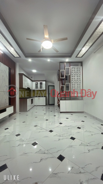 Property Search Vietnam | OneDay | Residential, Sales Listings | House for sale 30m x 5 floors, alley 44 Duc Giang, brand new, ready to move in, 10m to car bypass, only 5.4 billion, negotiable. Contact 0936123469