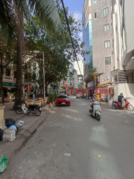House for sale on Dao Tan Street 9 floors, elevator area 82m2, mt: 7m Price 20.5 billion VND | Vietnam, Sales, đ 20.5 Billion