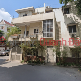 L1547 ️️ sát sân bay Tân Sơn Nhất, SHR, 3 tầng, 4.7x14m, 14.x tỷ _0