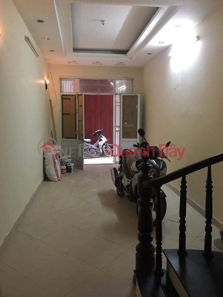 Hoang Hoa Tham 5 floors 3 bedrooms 8 million months Area 30m2 x 5 floors Newly designed house, clean and beautiful, wooden floors. Includes: 3 rooms, Vietnam, Rental, đ 6.8 Billion/ month