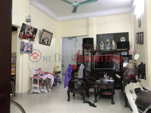 Thai Thinh Townhouse for Sale, Dong Da District. 74m Frontage 4m Approximately 13 Billion. Commitment to Real Photos Accurate Description. Owner Can _0