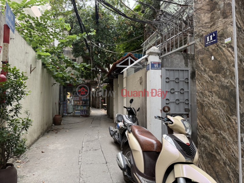 Tân Mai, nhà đẹp, ngõ rộng, đủ nội thất, vài M ra ô tô tránh Niêm yết bán