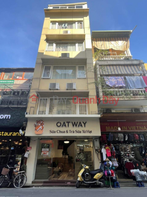 House for rent on To Hieu street 40m 5 floors. 4m frontage. Good business, high turnover. 32 million won _0