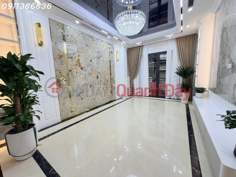 SIÊU PHẨM HOÀNG QUỐC VIỆT – PHÂN LÔ Ô TÔ TRÁNH – 6 TẦNG THANG MÁY _0