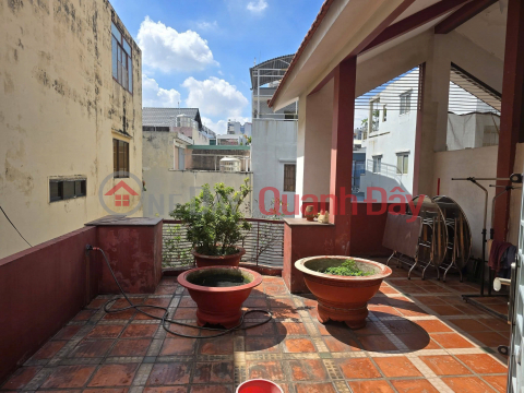 CHÍNH CHỦ BÁN NHÀ 3 TẦNG Cách Mạng Tháng Tám - 175,3m2, vị trí trung tâm, đủ công năng _0