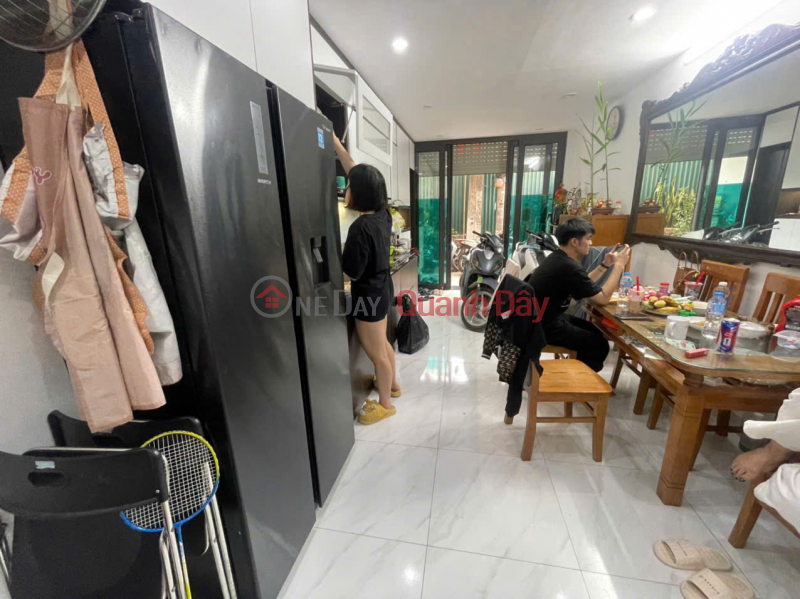 Property Search Vietnam | OneDay | Nhà ở Niêm yết bán | Nhà mới, 6 tầng thang máy, thiết kế hiện đại - View phố, chợ Bưởi cực đẹp - Lạc Long Quân, Cầu Giấy
