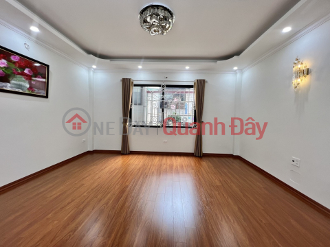 House for sale on Ngoc Lam street, Long Bien 97m MT 6.5m approx 2800 car kd _0