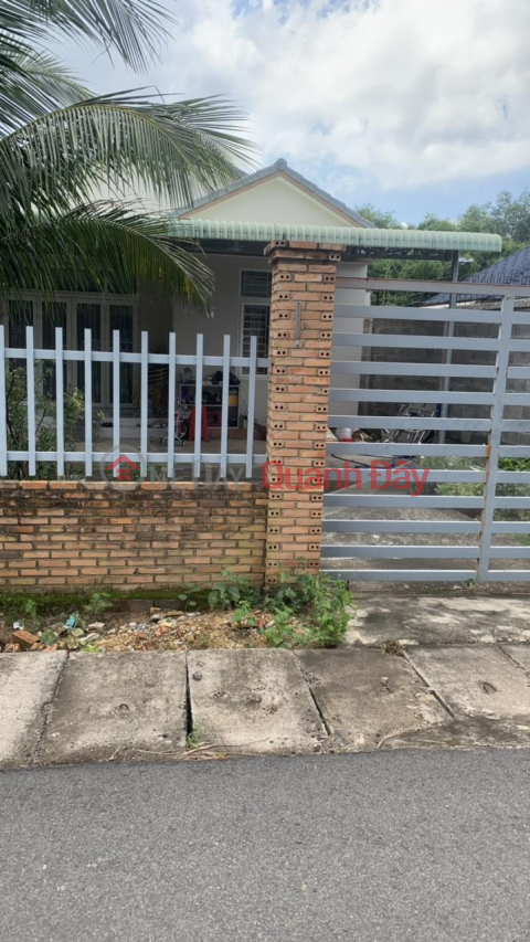 OWNER NEEDS TO SELL QUICK Plot Of Land, Beautiful Location In Xuyen Moc, Ba Ria - Vung Tau _0