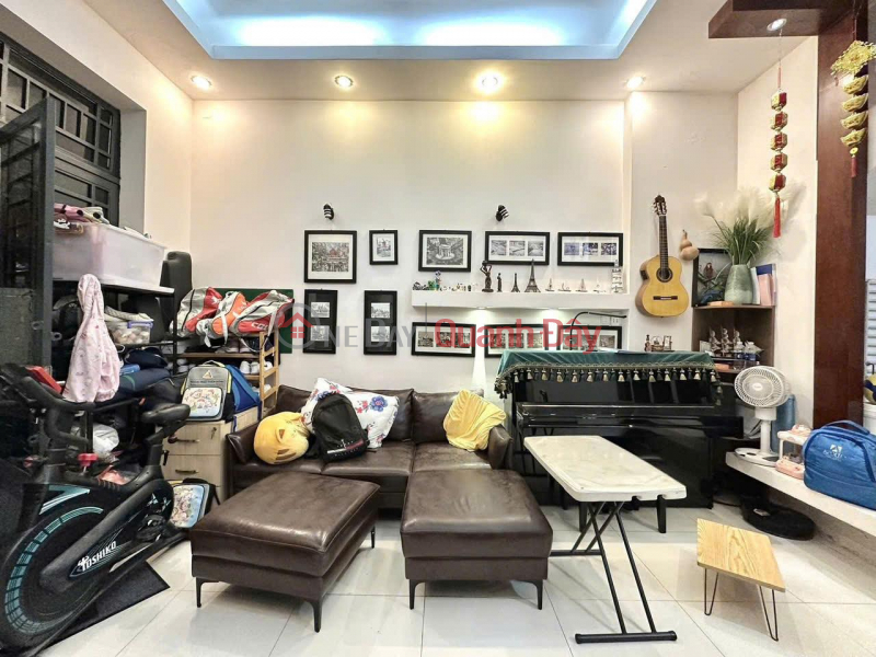 , Please Select, Residential, Sales Listings đ 6.9 Billion