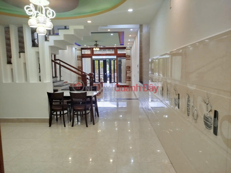 CHÍNH CHỦ BÁN NHÀ 3 TẦNG ĐẸP – MẶT TIỀN MẸ THỨ, HÒA XUÂN, Việt Nam | Bán đ 6,8 tỷ