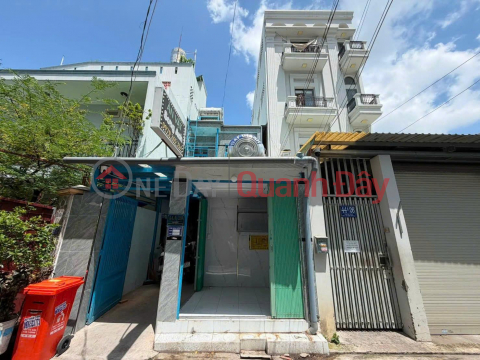 A house generating 360 million VND in rental income, next to Vincom, accessible by car, priced under 10 billion VND. _0