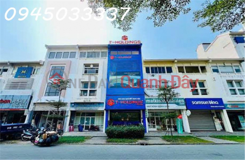 Commercial townhouse for sale on Nguyen Van Linh Street - Phu My Hung, District 7, area 111m2 (6m x 18.5m),5 floors, price 34 _0