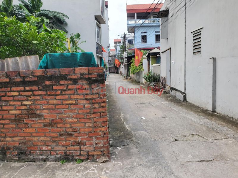 đ 32 Million The 2m alley land for motorbikes to turn around in Trung Oai is only over billion and is already so cheap