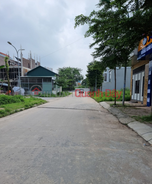 Property Search Vietnam | OneDay | Nhà ở Niêm yết bán CC bán lô đất Đồng Tía, Chúc Sơn, 30m2, 2.x tỷ, tk1, nằm ở vị trí đắc địa, vỉa hè 5m và đường rộng mênh mông,
