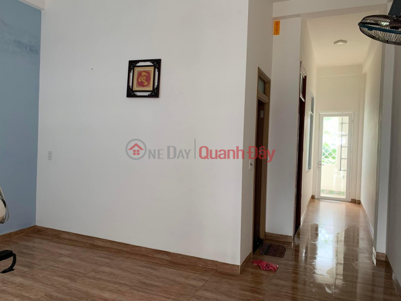 2-storey house for rent with garden on Me Thu street - Hoa Xuan - Cam Le | Vietnam, Rental đ 10 Million/ month