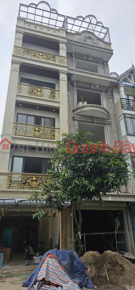 HOUSE FOR SALE 7 STAGES, CAR LOT AVOIDING THACH BAN LONG BIEN Sales Listings