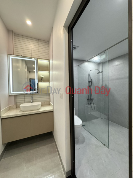 đ 7.7 Billion BEAUTIFUL HOUSE IN THANH XUAN - 35M2 - 7.7 BILLION - CAR A FEW DOZENS OF STEPS AWAY - NEAR COOL LAKE - FULL FURNITURE