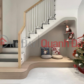 **House for sale in alley 128 Pham Van Hai, ward 3, Tan Binh district (4*15.5) 4 floors _0