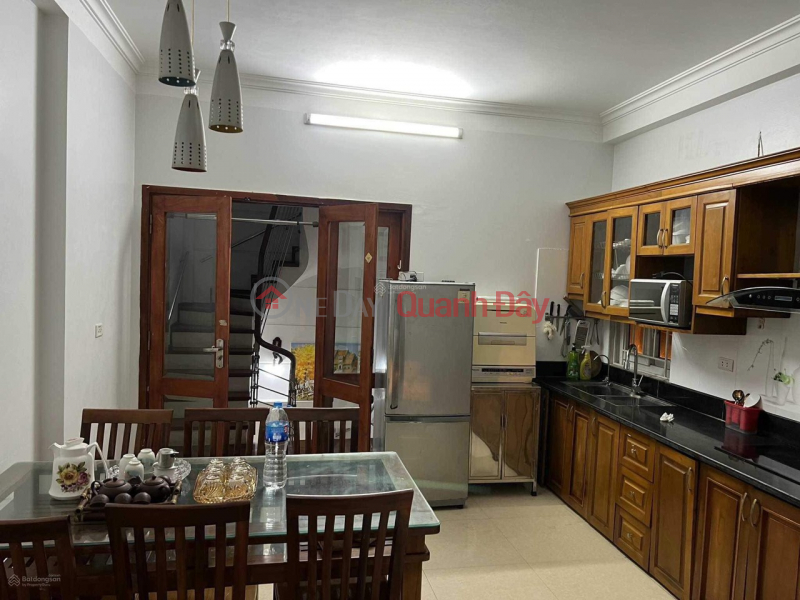 House for rent in Dinh Cong ward (Dinh Cong Thuong near Lu bridge),car can park in front of the door. Rental Listings