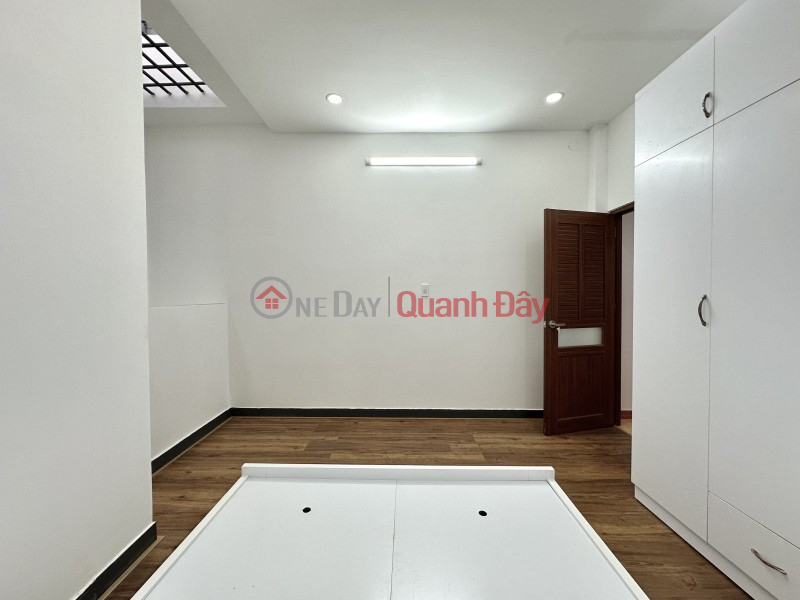 đ 8,8 tỷ, N63- Nhà bán TRẦN QUANG DIỆU Q3 - 3PN- 55M2 (4x14) - 3 TẦNG ĐẸP - 8.8 TỶ.