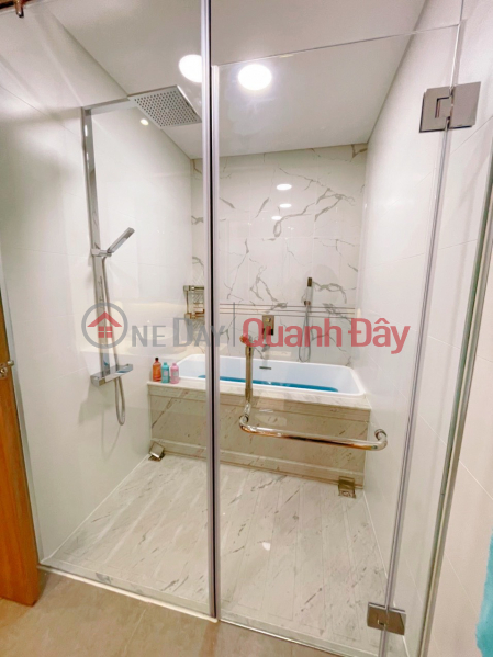 ₫ 40 Million/ month, [Sunwah Pearl] 2 Bedroom Apartment 104m2 Fully Furnished