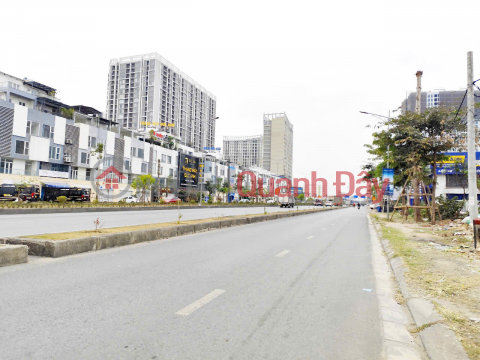 Land on the street front of Bui Vien - Vo Nguyen Giap intersection, 242m2, 14.5m wide, 5m sidewalk, Price 72 million\/m2, _0