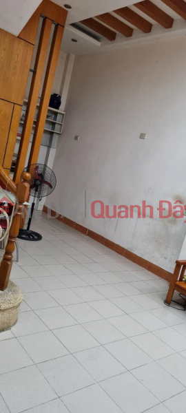 Property Search Vietnam | OneDay | Nhà ở | Niêm yết cho thuê, CHO THUÊ NHÀ NGÕ CHỢ KHÂM THIÊN 3.5 TẦNG, 50M2, 4 NGỦ, 2 WC, GIÁ 9.5 TRIỆU/THÁNG.