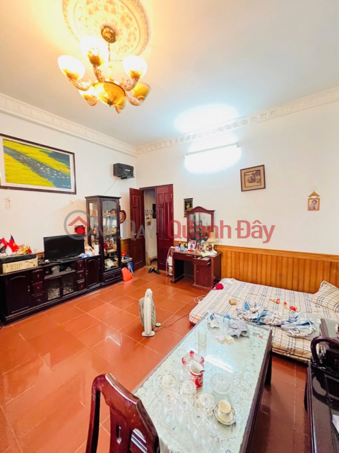 BEAUTIFUL HOUSE IN THIEN HIEN, 2 OPEN WINDS, 1 HOUSE WITH CARS ON THE STREET, 50M2 x 5 FLOORS, 4.2M FRONTAGE, 9.8 BILLION _0