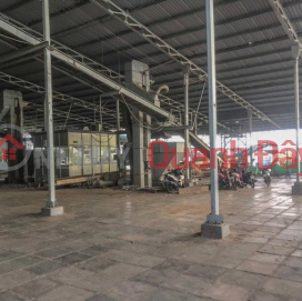 WAREHOUSE FOR RENT ON THE RIVER FRONT OF NH91 ROAD, THOT NOT DISTRICT, CITY. CAN THO _0