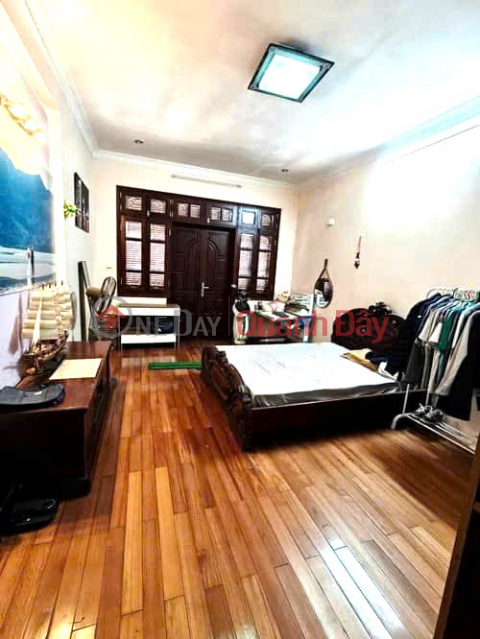 For sale THIEN HIEN VILLA, 145m2, 4 floors, corner lot, comfortable to live in, good business, GOOD price _0