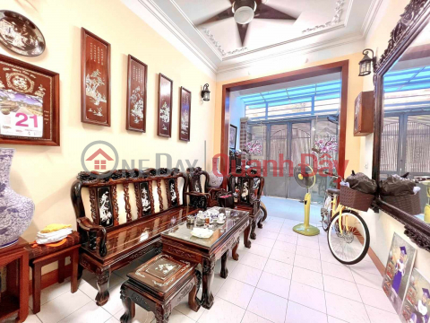 Selling Lang Yen townhouse, HBT, 36m, 4 bedrooms, parked car, business 6.2 billion. Contact: 0366051369 _0