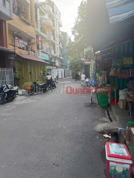 đ 15 Billion | **House for sale 43\\/66 Cong Hoa, Ward 4, Tan Binh; (4x16) 5 floors, 15 billion