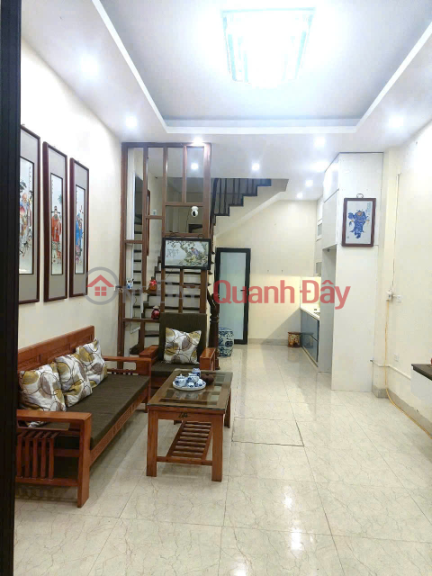 Cho thuê nhà ngõ 168 Kim Giang 5 tầng x 30m2, 3 ngủ khép kín, 14 Triệu KD on, ở gđ, nhóm _0