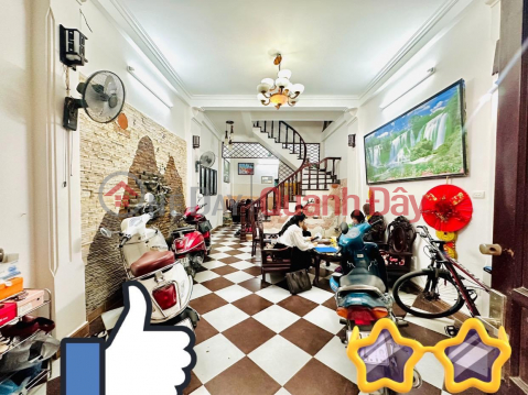 BEAUTIFUL HOUSE FOR SALE, PLOT OF CARS RUNNING AROUND THE DOOR, WIDE SIDEWALK THANH HO, TWO BA TRUNG 50M 4T ONLY 11.9 BILLION _0