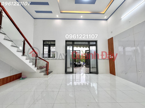 trả trước 400tr nhận nhà sổ riêng thổ chư 3 phòng ngủ _0