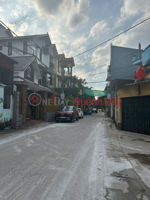 CẦN BÁN NHÀ 46 M2 MẶT ĐƯỜNG ĐỔNG XUYÊN - THUẬN AN - HÀ NỘI, GIÁ CHỈ 5.65 TỶ, LH 0985865658 _0