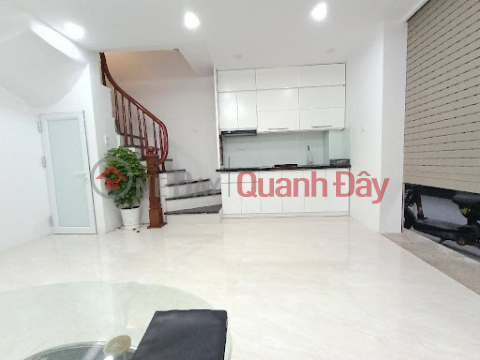 URGENT SALE OF MINH KHAI HOUSE - LANE FRONT - BUSINESS - 30m² - 3 FLOORS - ABOVE 5 BILLION - 29 CARS PARKING A FEW STEPS AWAY _0