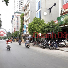 Rarely built private house on Ngo Quyen street - 36 square meters, car parking at the door, street front for business, OVER 6 billion _0