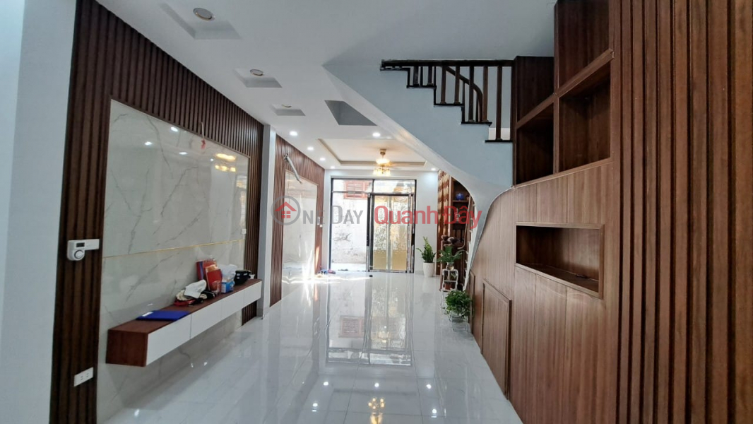 House for sale 47m2 Nghi Tam street, Tay Ho Garage 2 Car 8 bedrooms Elevator 8.2 Billion VND Sales Listings