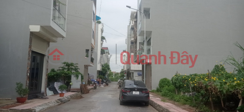 Trinh Van Bo land for sale, 41m2 long, divided into business sidewalks, only 1 lot over 3 billion _0