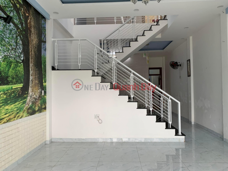 2-storey house for rent with garden on Me Thu street - Hoa Xuan - Cam Le Rental Listings