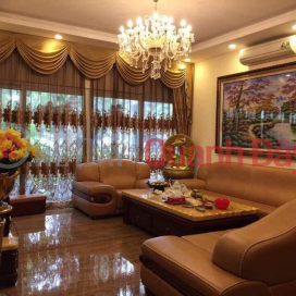 Selling old villa in the center of Thai Ha - Dong Da, VIP location, car garage, 190m2, asking price 33 billion _0