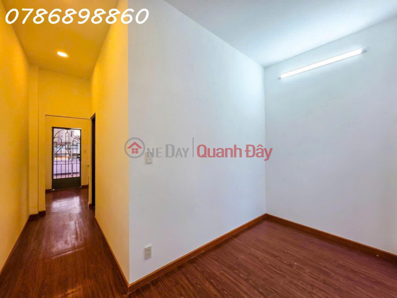 , Please Select | Residential, Sales Listings | đ 7.4 Billion