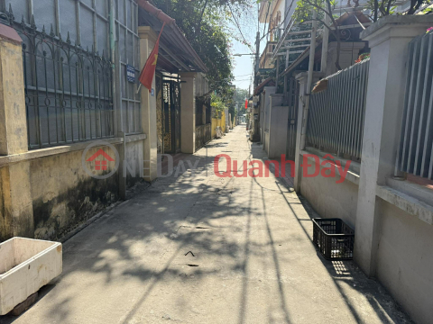 BÁN NHÀ 3 TẦNG – CĂN GÓC 2 MẶT TIỀN ĐỒNG XUYÊN – ĐẶNG XÁ
DIỆN TÍCH RỘNG 72m² – VỊ TRÍ ĐẸP – GIÁ TỐT _0