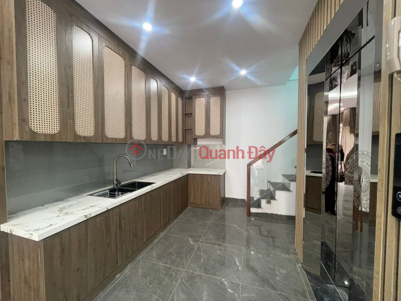 NHÀ MỚI -ĐẸP FULL NỘI THẤT 7 TẦNG- THANG MÁY. VIEW HỒ Bát Khối 59 m2 X 11.5 tỷ Long Biên Hà Nội. | Việt Nam | Bán | đ 11,5 tỷ