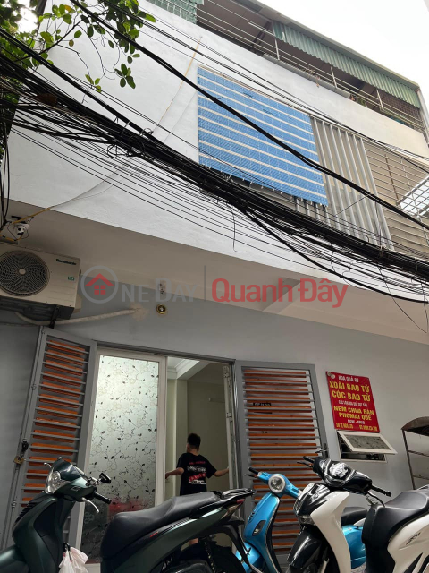 HOUSE FOR SALE VONG STREET, HAI BA TRONG DISTRICT, HANOI. CAR INTO HOME. PRICE 75TR\/M2 _0