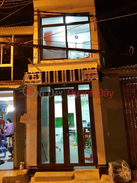 Property Search Vietnam | OneDay | Residential Sales Listings 2-STOREY HOUSE FOR SALE ON PHAN DINH GIOT FRONTAGE, PHUONG SAI, NHA TRANG. SELLING PRICE 1.4 BILLION (Negotiable)