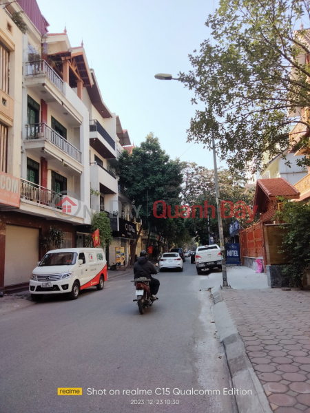 Selling adjacent to Van Quan Ha Dong 95m2, 4 floors, 7.5m frontage, sidewalk, fully furnished 6-bedroom business, near the lake, Sales Listings