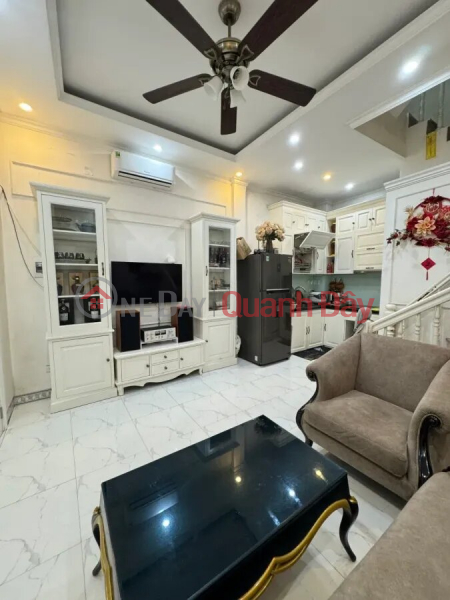 Kham Thien Townhouse for sale, Dong Da center, Area 40m2, Sharp Front, price slightly 4 billion., Vietnam, Sales | đ 4.6 Billion