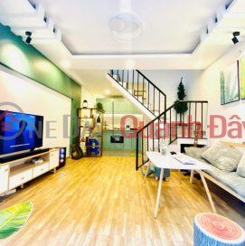 Selling a three-story alley house next to Thach Da Market, Go Vap District, Discount 400 _0